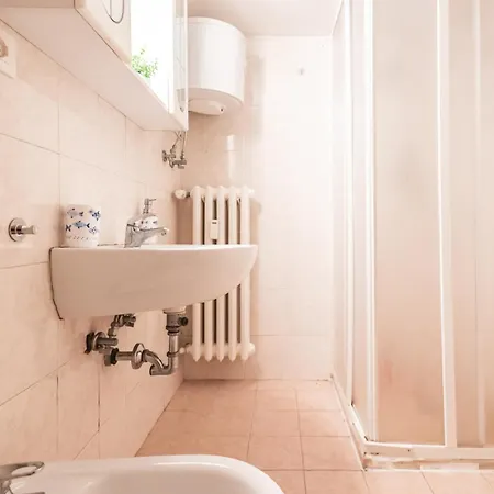Blu Mare Loft - 1 Min Dal Mare - Parcheggio Privato -wifi Apartmán Rimini