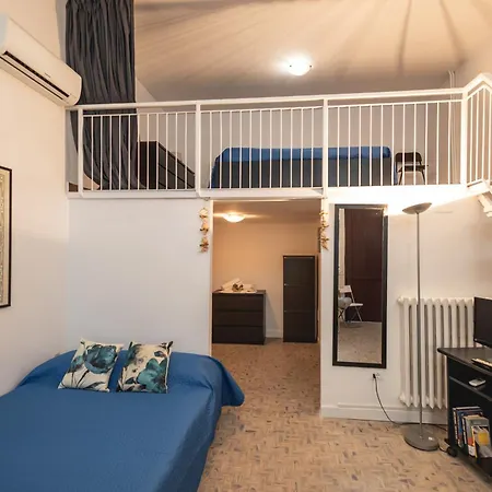 Blu Mare Loft - 10 Min Fiera - Parcheggio Privato -wifi Apartamento *