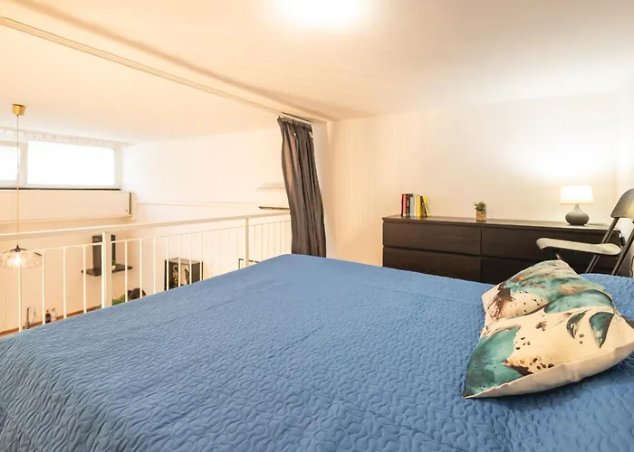 Blu Mare Loft - 10 Min Fiera - Parcheggio Privato *