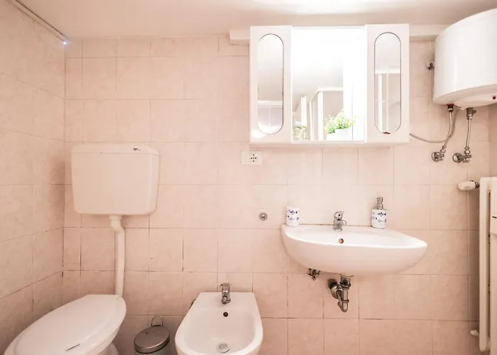 Blu Mare Loft - 10 Min Fiera - Parcheggio Privato -wifi *